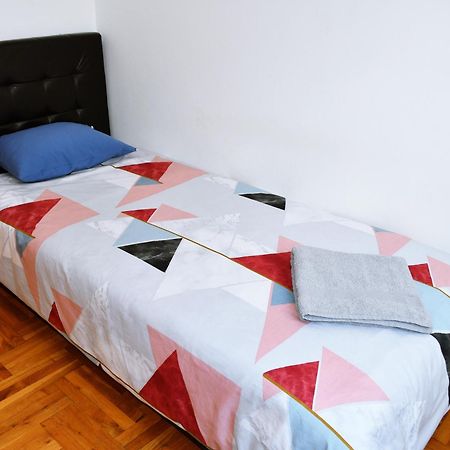 Guest House Sani Скоп'є Екстер'єр фото