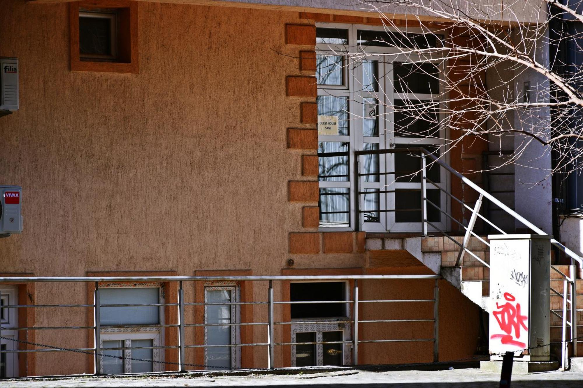 Guest House Sani Скоп'є Екстер'єр фото