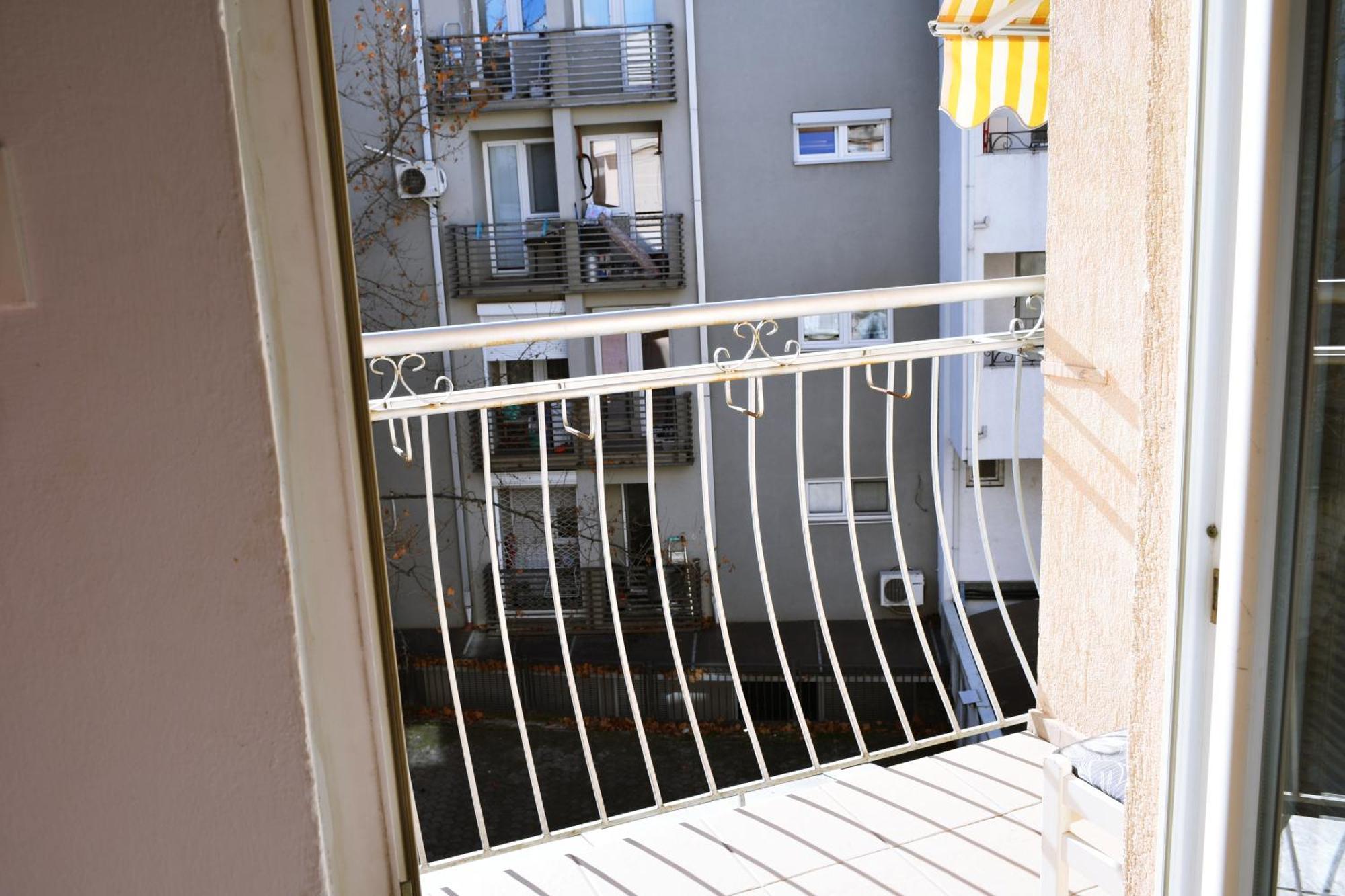 Guest House Sani Скоп'є Екстер'єр фото